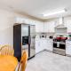 Modern & Quiet Suburban Ranch Mins to Dtwn/Stores, East Rochester