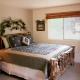 King Bed Condo with Personal Hot Tub on Deck with River View condo Estes Park - Foto 6