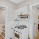 The Lakewood Belle: Family Friendly Home 10 minutes to Downtown!, Cleveland - Photo 8