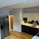 Superb 2 bed Apartment Great location Stoke on Trent - Photo 10