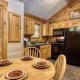 ER301 - Eagle's Hideaway - Great Location! Close To All The Action! cabin Pigeon Forge - Foto 9
