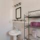 Micro Studio perfect for backpackers, couples, 3 min drive to Playa El Nino, Cancún - Foto 8