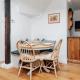 Chalk house - Pet friendly Henley on Thames - Photo 4