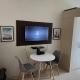 JAZZ Residences - 1 Bedroom with Balcony - Cable, Wifi & Netflix, Manila - Foto 8