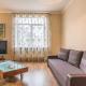Old Town Apartment Next to Saint Peter's Church, Рига (фото 8)