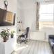 Bright 1-bedroom Apartment by River Thames, Surbiton (foto 5)