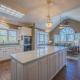 Large Luxury House, King Beds and More, Hot Tub, Theater, Fireplace, Game Room, Ping-pong, Pool Table, Air Hockey, Arcade, River, Big Kitchen, Nice Porch, Quiet, Good for Families and Large Groups, Near UGA Golf Course, Close to UGA & Stanford Stadium, Athens (zdjęcie 4)