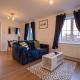 Franklin House 2 bed, king bed, parkingx2, workspace, wi-fi, corporates, Hardingstone