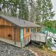 Dreamy Bayfront Cabin with View, Dock and Kayaks