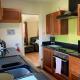 Seabirds - 3 bed chalet, dog friendly, Bridlington - Photo 4