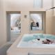 BlackRock suites, Karterados