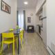 Appartamento con 2 camere e 2 bagni in centro con parcheggio, Matera (fotografie 10)
