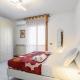 GuestHost - Cozy Apartment near the Hospital with 2 Balconies!, Piza (zdjęcie 2)