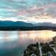 Oasis Getaway, Mins to Lake, King Bed, Dbl Garage Invermere - Zdjęcie 1