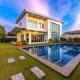 Modern 3 bedroom Pool Villa PG19