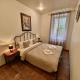 Courtyard gallery apartment with free parking, Kaunas