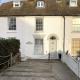 The Lost Lobster - 2 bedroom cottage with parking