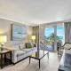 Lavish beachfront condo with rooftop pool/spa/gym, Marco Island (Foto 3)
