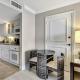 Lavish beachfront condo with rooftop pool/spa/gym, Marco Island (Foto 10)