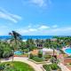 Lavish beachfront condo with rooftop pool/spa/gym, Marco Island