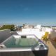 VILLA PONENTE - Beach & Jacuzzi Torre Santa Sabina - Foto 1