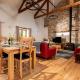 Threshing Barn at East Trenean Farm -Stunning Cornish Cottage sleeping 6 with hot tub, private garden, rural views and EV facilities, East Looe - Fotografie 2