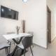 Iguana Gold Luxury Suites 2 ( 1 min from Ermou street), Athen - Foto 8