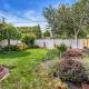 Centrally located, family and furry friendly fun!, Yakima (photo 3)