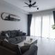 Family Seaview Suite with 3 Rooms by The Only Bnb, Tanjong Tokong - Fotografie 5