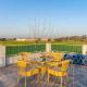 StayVista at Colour Bloom - 2 BR Pet Friendly Villa in Delhi Haryana with Swimming Pool, Bidauli - Foto 5