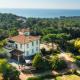 VILLA GAIUS 8&2, Emma Villas, Rosignano Marittimo