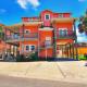 6BDRM Beach Home - Oceanviews - Recently Renovated - Shared Pool & HotTub, Port Aransas