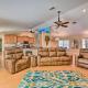 House with Heated Pool and Grill - Walk to Beach!, Marco Island (fotografie 6)