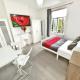 Luxurious House near Excel- Air Conditioning, 9 Beds, 2 Baths, Garden, fast WiFi, Londýn - Fotografie 7
