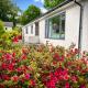 3-bedroom bungalow, central Ambleside with parking - Foto 1