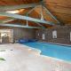 Large coastal cottage, private indoor pool, hut tub, sauna and steam pod