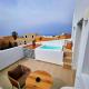 Lovely House at Oia Village Center