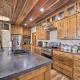 Lakefront Cedar Vale Lodge with Private Boat Dock!, Cedar Vale (fotografie 8)