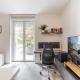 Comfy APT with Private Parking & Balcony, Милан - Фото 10