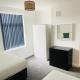 Beautiful 4 Bedroom 2 bathroom House close to city centre, Leeds (zdjęcie 7)
