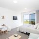 Views over Tasman, New luxury boutique studio overlooking the Tasman Sea, Greymouth (foto 6)