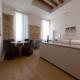 Home Venice Apartments - Rialto 4 Венеция - Фото 7
