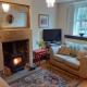 Characterful 2 bed cottage in excellent location Baslow - Fotografie 4