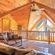 Spacious 4BR w/ Amazing Views!, Waynesville (fotografie 10)
