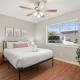 Cook and Gather Around in a Fully Equipped Apartment, Austin (zdjęcie 5)