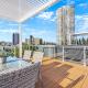 [NEW] 3BR Burleigh Beach Townhome with Private Rooftop!, 黄金海岸 - 照片 1