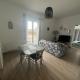 Cosy Loire, T2 neuf, front de Loire ,vue cathédrale,5min à pied centre ville et parking privé, Orléans (fotografie 4)