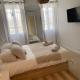 Duplex place des lices Saint Tropez - Fotografie 10