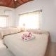 Van Villa Guesthouse, Negril (photo 4)