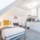 Stylish Studio 8 with Kitchenette by CB Stays no minimum stays Cambridge - Photo 4